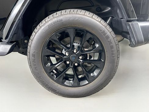 Used 2024 Jeep Wrangler Sahara w/ Safety Group image 11