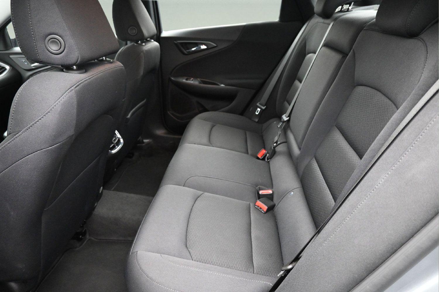 Used 2025 Chevrolet Malibu LT FWD image 15