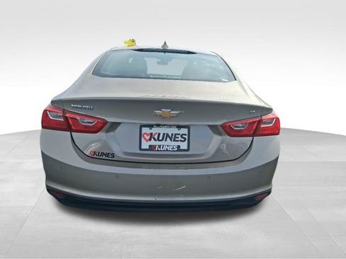 Used 2024 Chevrolet Malibu LT image 6