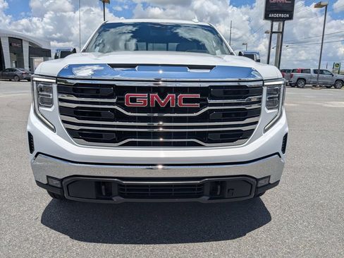 Used 2023 GMC Sierra 1500 SLT w/ SLT Premium Package AWD/4WD image 9