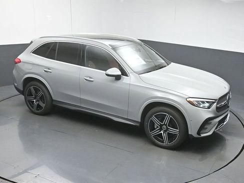 New 2026 Mercedes-Benz GLC 300 image 42