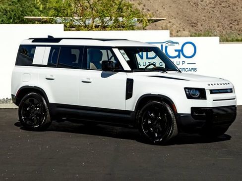 New 2026 Land Rover Defender 110 S AWD/4WD image 4