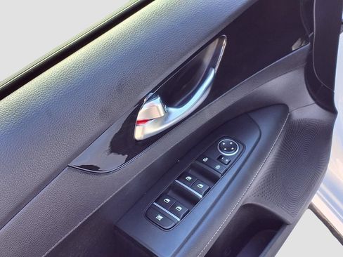 Used 2024 Kia Forte GT-Line FWD image 24