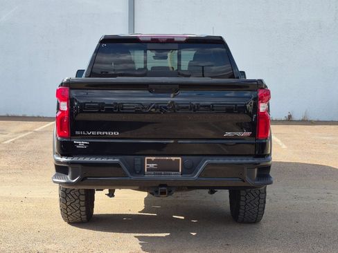 Used 2023 Chevrolet Silverado 1500 ZR2 w/ Technology Package AWD/4WD image 5