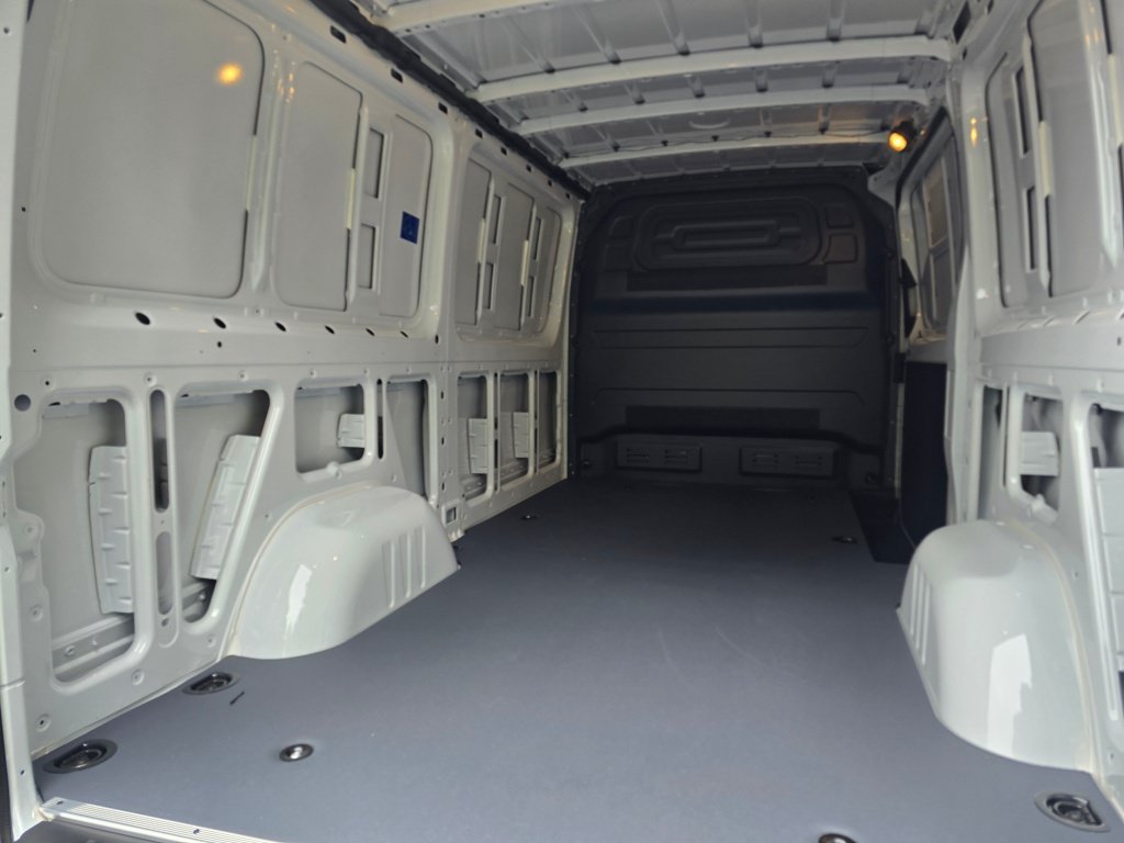 New 2026 Mercedes-Benz Sprinter 2500 image 15