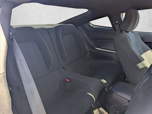 Used 2022 Ford Mustang EcoBoost image 15