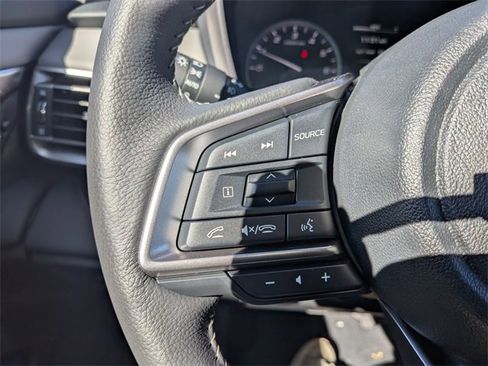 New 2025 Subaru Outback Limited image 13