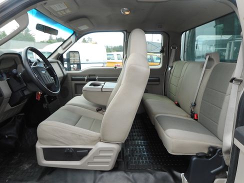 Used 2008 Ford F250 4x4 SuperCab Super Duty image 13