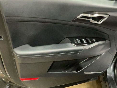 Used 2024 Kia Sportage EX image 13