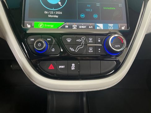 Used 2020 Chevrolet Bolt LT FWD image 68