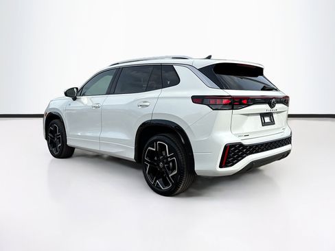 New 2026 Volkswagen Tiguan SEL R-Line image 5