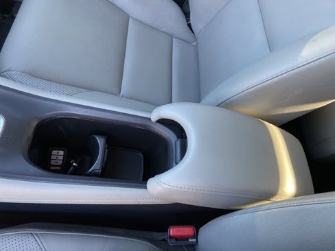 Used 2016 Honda HR-V EX-L image 41