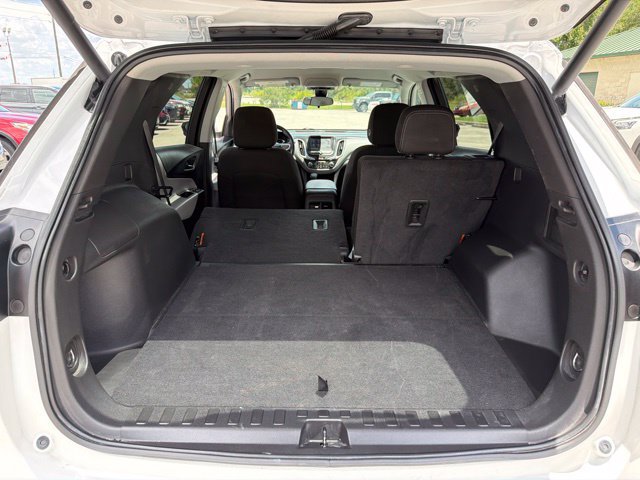 Used 2023 Chevrolet Equinox LT w/ Driver Convenience Package AWD/4WD image 6