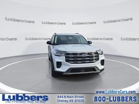New 2026 Ford Explorer Active image 3