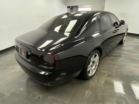 Used 2015 Rolls-Royce Ghost RWD image 8