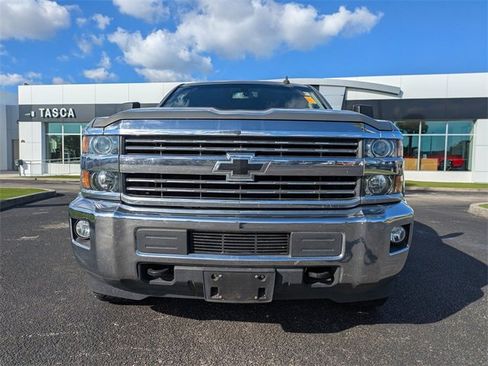 Used 2017 Chevrolet Silverado 2500 LT w/ LT Convenience Package image 9