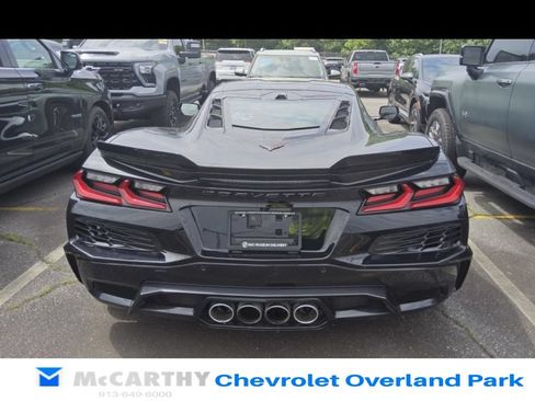 Used 2024 Chevrolet Corvette Z06 RWD image 3