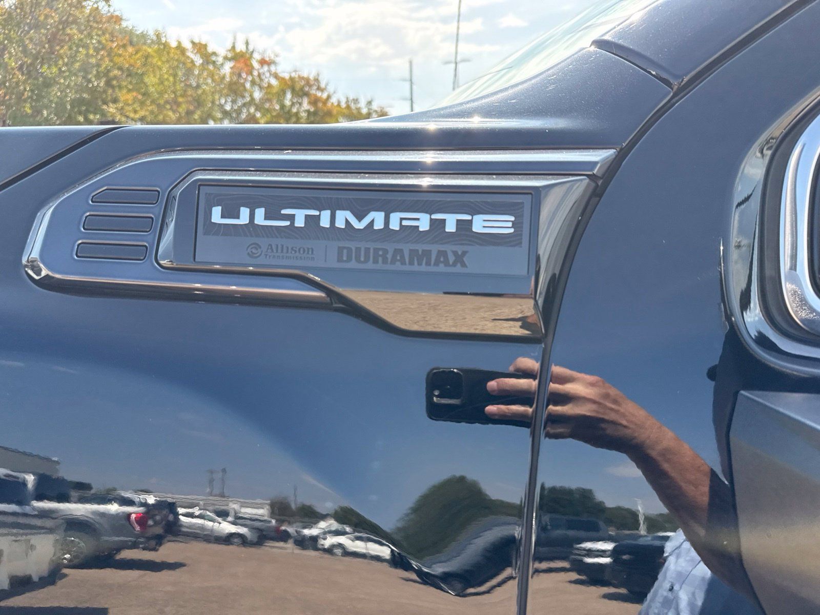 Used 2024 GMC Sierra 2500 Denali Ultimate AWD/4WD image 12