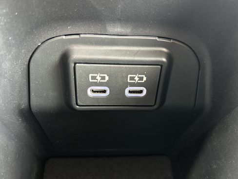 Certified 2023 Toyota RAV4 SE AWD/4WD image 33