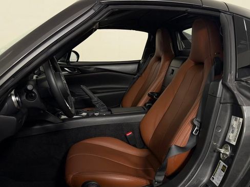 Used 2023 MAZDA MX-5 Miata Grand Touring RWD image 13