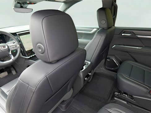 New 2026 GMC Acadia Elevation w/ Elevation Premium Package image 22