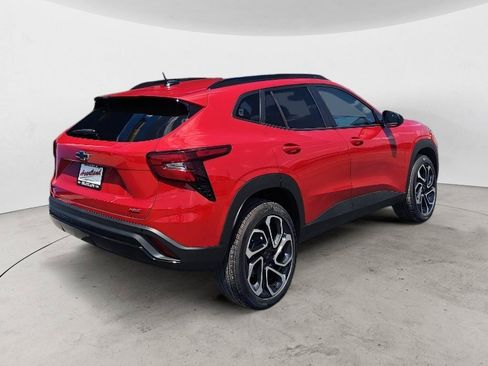 New 2026 Chevrolet Trax RS w/ Driver Confidence Package FWD image 3