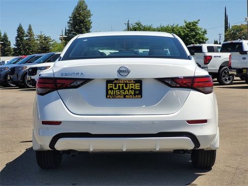 New 2025 Nissan Sentra S image 5