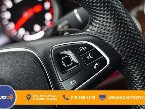 Used 2017 Mercedes-Benz E 300 image 21
