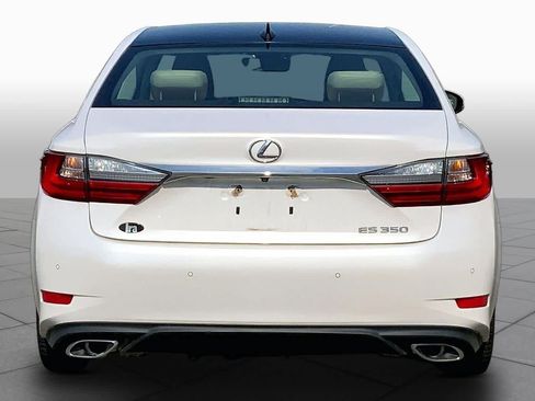 Used 2018 Lexus ES 350 w/ Luxury Package w/Wood Trim FWD image 5