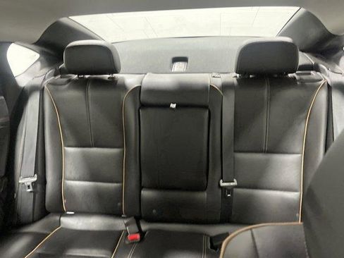 Used 2015 Chevrolet Impala LTZ FWD image 9