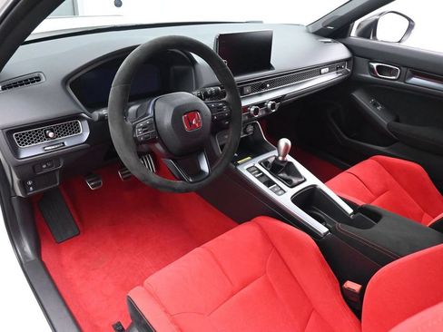Used 2024 Honda Civic Type R image 14