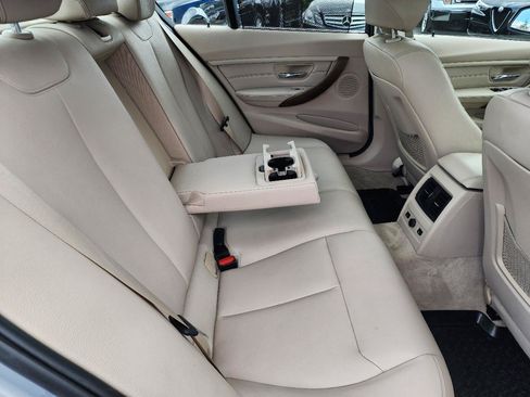 Used 2012 BMW 328i Sedan RWD image 25