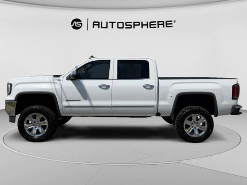 Used 2018 GMC Sierra 1500 SLT AWD/4WD image 4