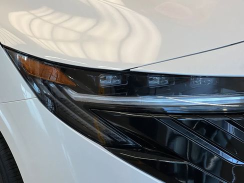 New 2026 Nissan Sentra SR image 33