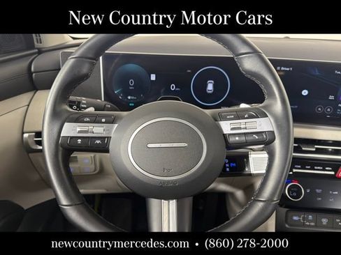 Used 2025 Hyundai Tucson SEL AWD/4WD image 14