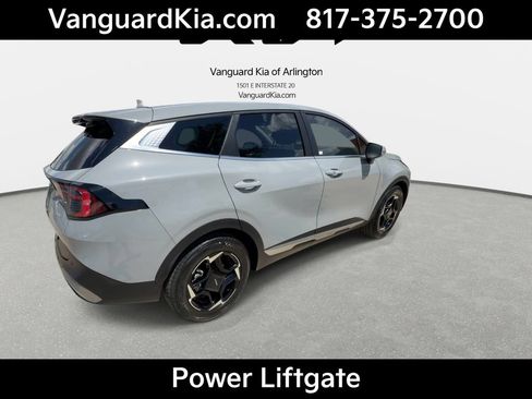 Certified 2026 Kia Sportage EX FWD image 9