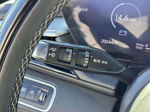 Used 2025 Buick Enclave Avenir w/ Super Cruise Package image 30