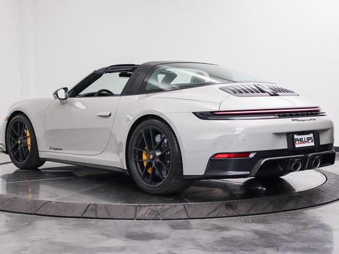 Used 2026 Porsche 911 Targa 4 GTS AWD/4WD image 10