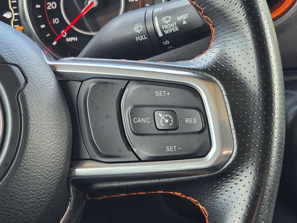 Used 2021 Jeep Gladiator Mojave AWD/4WD image 12