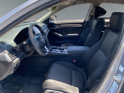 Used 2022 Honda Accord LX image 9