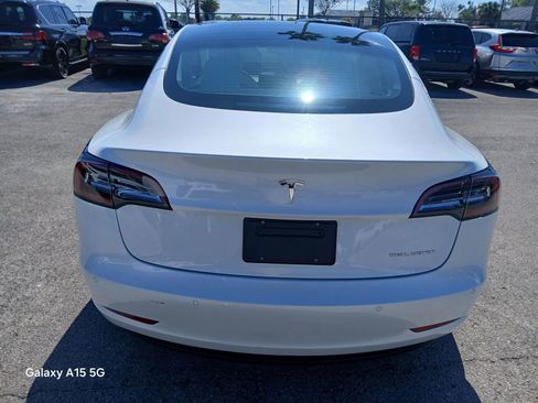 Used 2022 Tesla Model 3 Long Range image 4