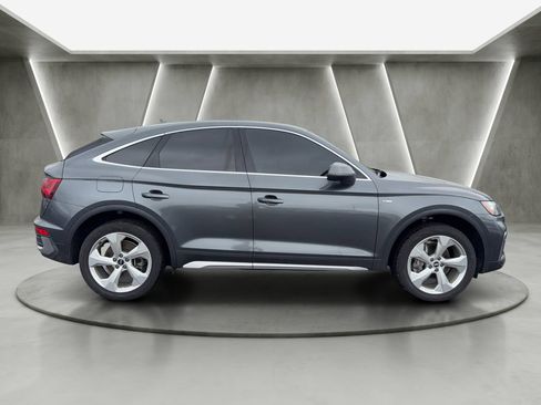 Used 2021 Audi Q5 2.0T Premium Plus w/ Premium Plus Package AWD/4WD image 8