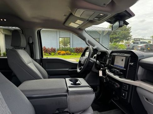 Used 2023 Ford F150 XL w/ XL Chrome Appearance Package RWD image 9