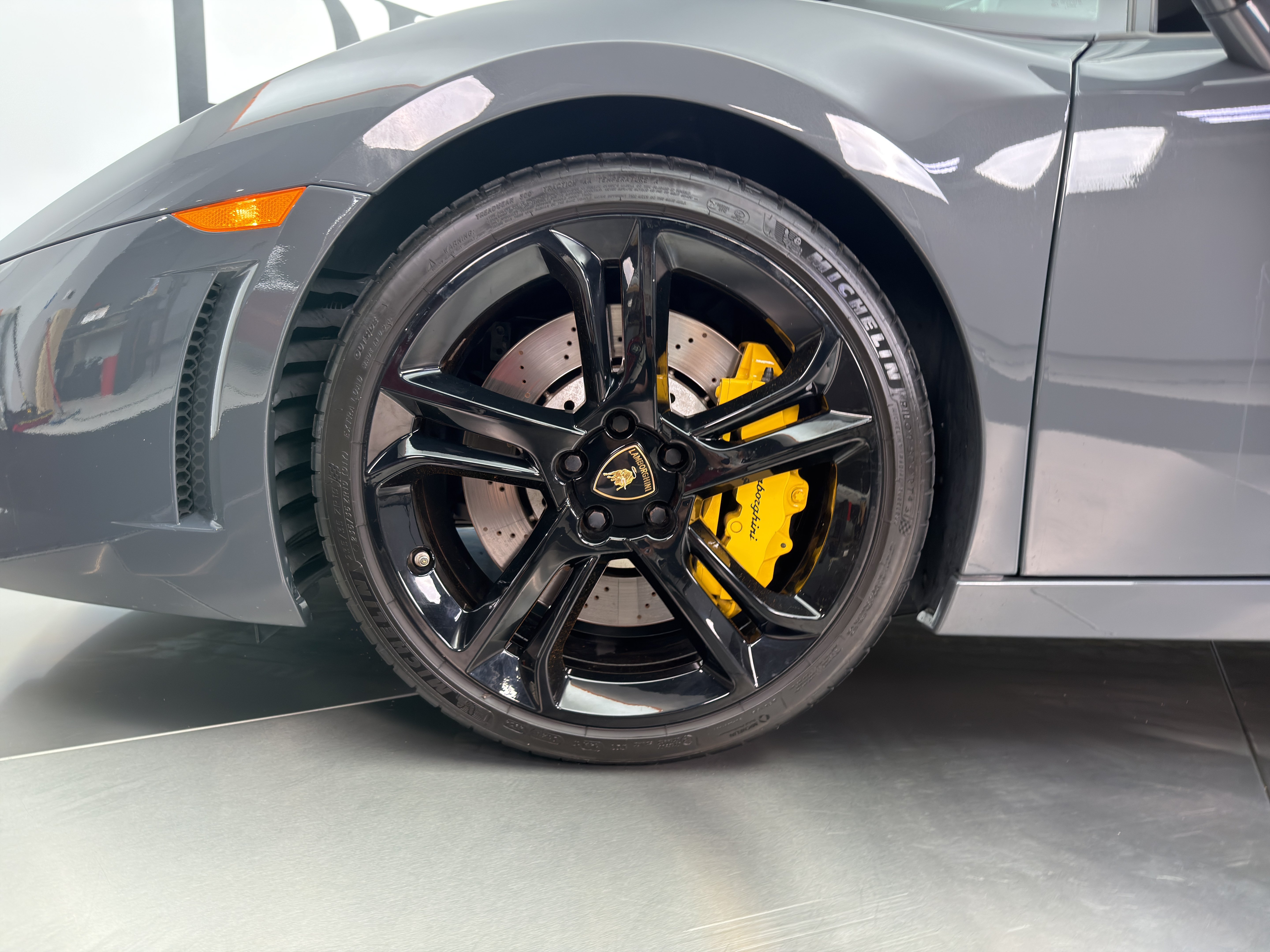 Used 2009 Lamborghini Gallardo LP 560-4 AWD/4WD image 13