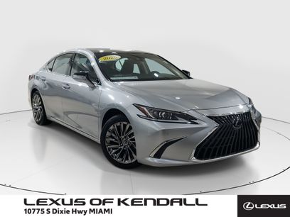 Certified 2025 Lexus ES 350 w/ Luxury Package