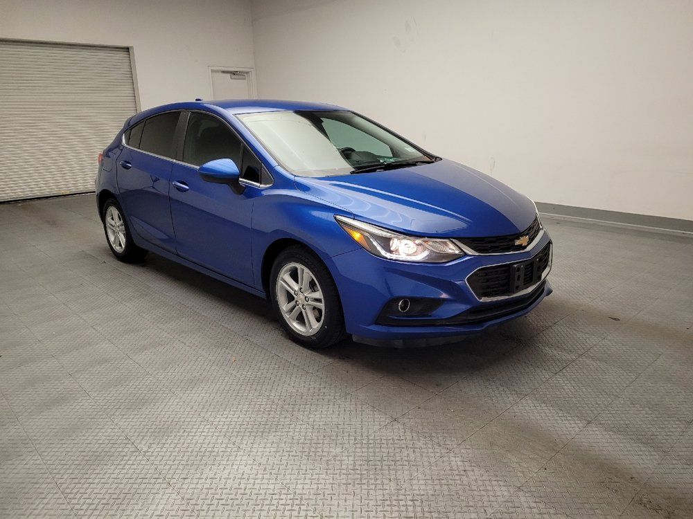 Used 2017 Chevrolet Cruze LT w/ Convenience Package FWD image 13