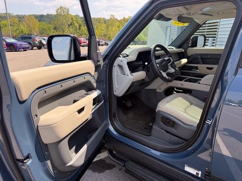 Used 2024 Land Rover Defender 110 S AWD/4WD image 25