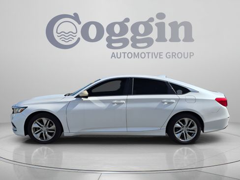 Certified 2019 Honda Accord LX image 3