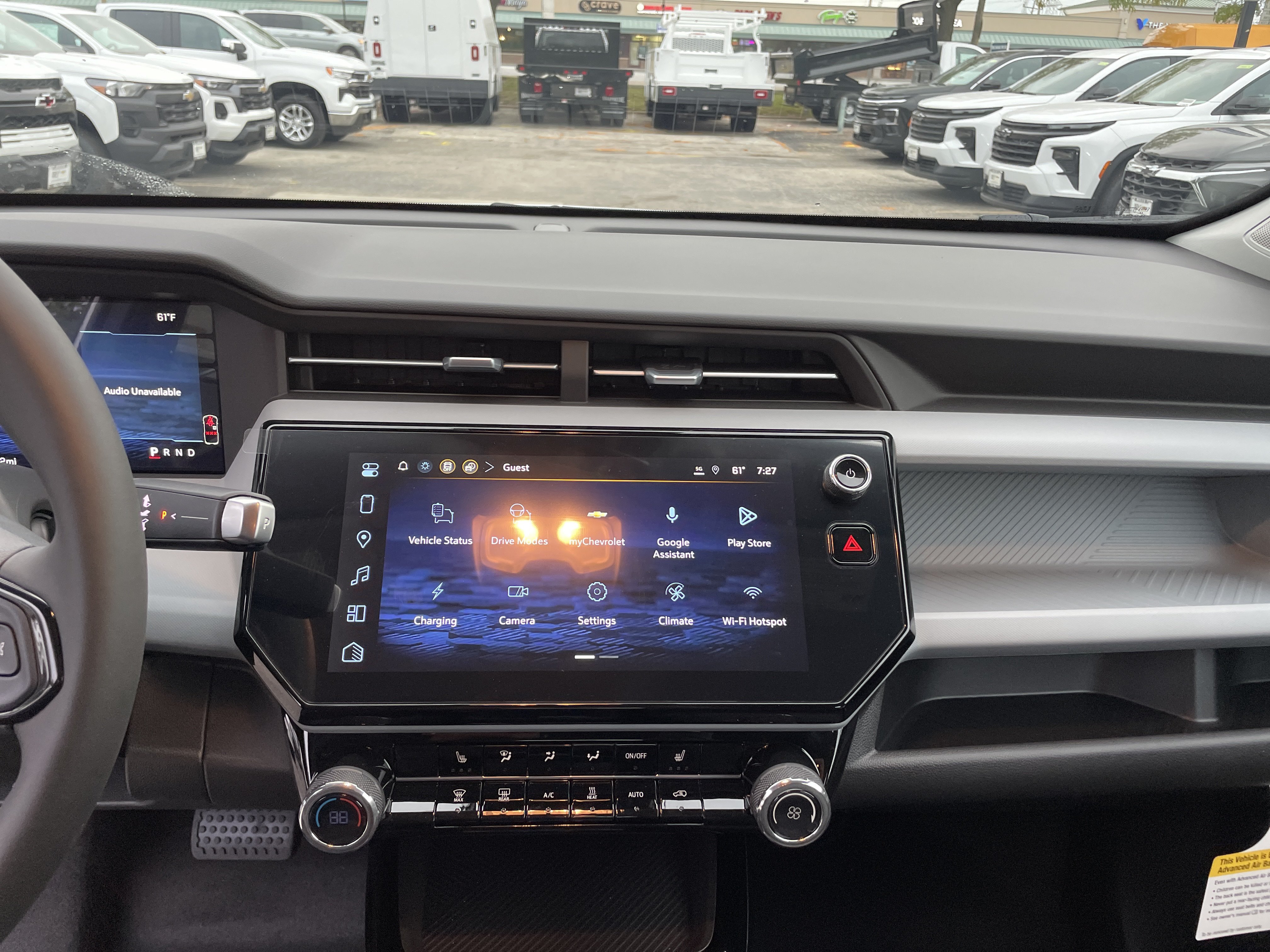 New 2027 Chevrolet Bolt LT w/ Comfort Package FWD image 21