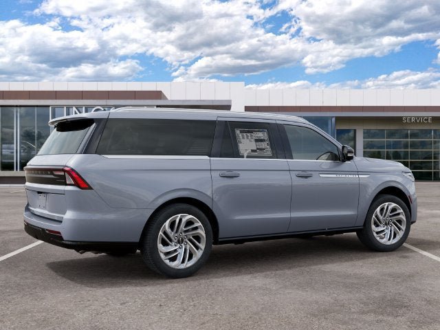 New 2027 Lincoln Navigator L Reserve AWD/4WD image 6